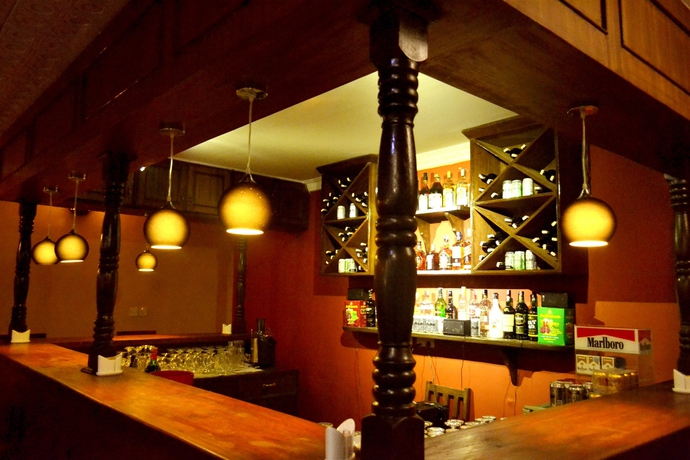 Imagen del bar/restaurante del Hotel Norbulinka Boutique. Foto 6