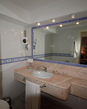 Imagen de la habitación del Hotel Norcopia. Foto 5