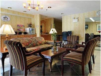 Imagen de la habitación del Hotel Norcross Inn and Suites. Foto 5