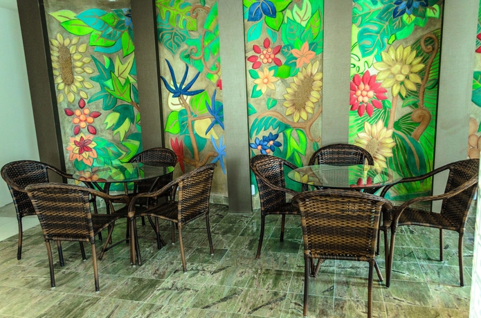 Imagen del bar/restaurante del Hotel Nord Easy Campina Grande. Foto 6