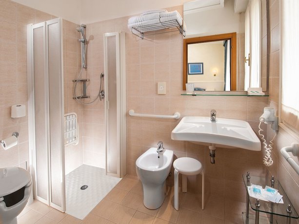 Imagen de la habitación del Hotel Nord Est, Cattolica. Foto 13
