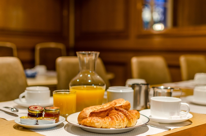 Imagen del bar/restaurante del Hotel Nord Est, París. Foto 3