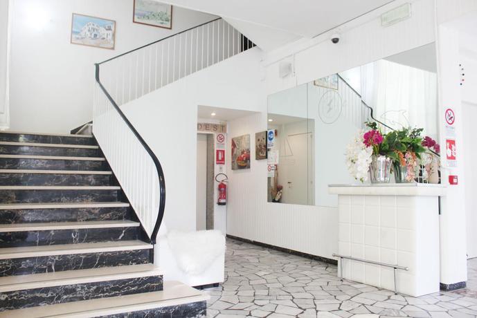 Imagen general del Hotel Nord Est, Riccione. Foto 2