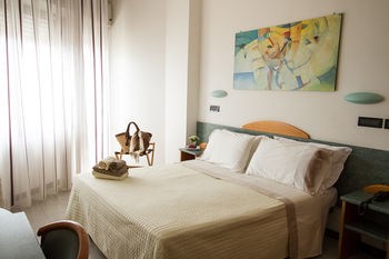 Imagen de la habitación del Hotel Nord Est, Rimini. Foto 2