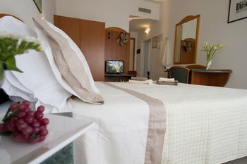 Imagen de la habitación del Hotel Nord Est, Rimini. Foto 7