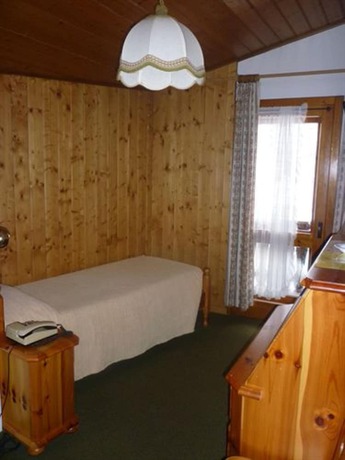 Imagen de la habitación del Hotel Nord, Fiames. Foto 13