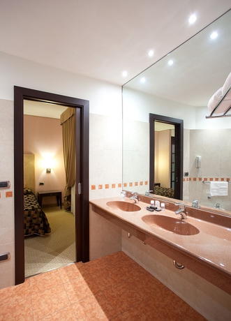 Imagen de la habitación del Hotel Nord, Guardamiglio. Foto 4