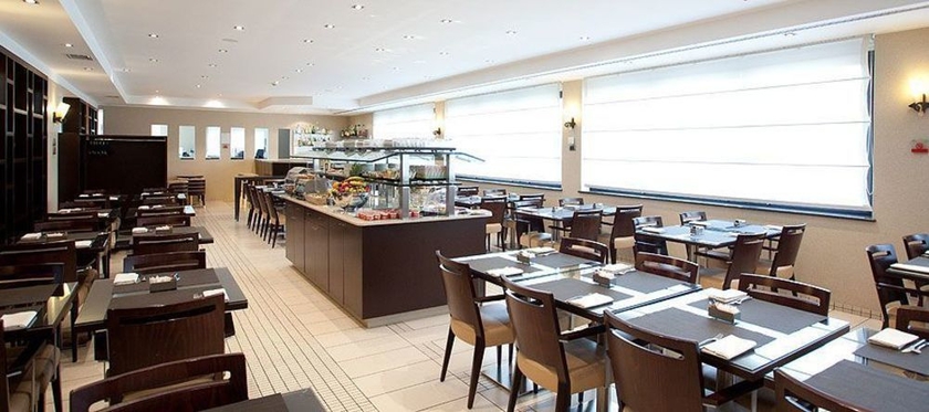 Imagen del bar/restaurante del Hotel Nord, Guardamiglio. Foto 3