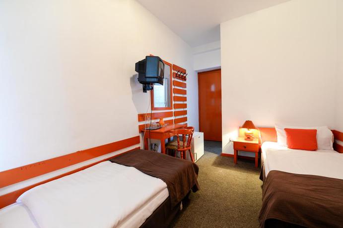 Imagen de la habitación del Hotel Nord Timisoara. Foto 2
