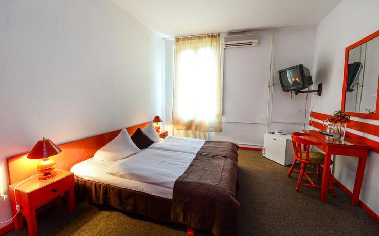 Imagen de la habitación del Hotel Nord Timisoara. Foto 7