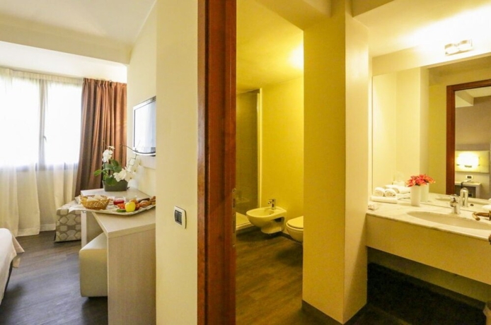 Imagen de la habitación del Hotel Norden Palace. Foto 7