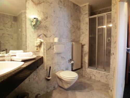 Imagen de la habitación del Hotel Nordic, Norderstedt. Foto 7