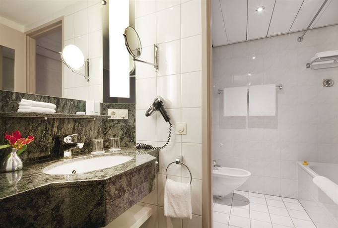 Imagen de la habitación del Hotel Nordseka hotel The Hague Voorburg. Foto 11