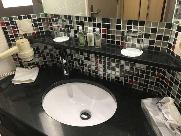 Imagen de la habitación del Hotel Nordseka hotel The Hague Voorburg. Foto 12