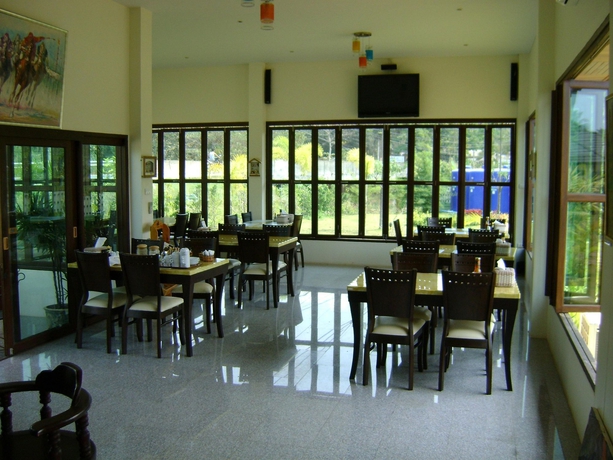 Imagen del bar/restaurante del Hotel Noren Resort By El Greco. Foto 2