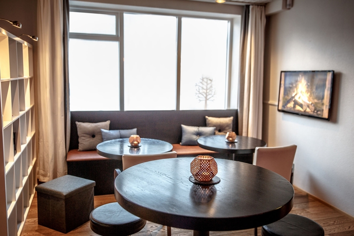 Imagen de los interiores del Hotel Norðurland. Foto 16