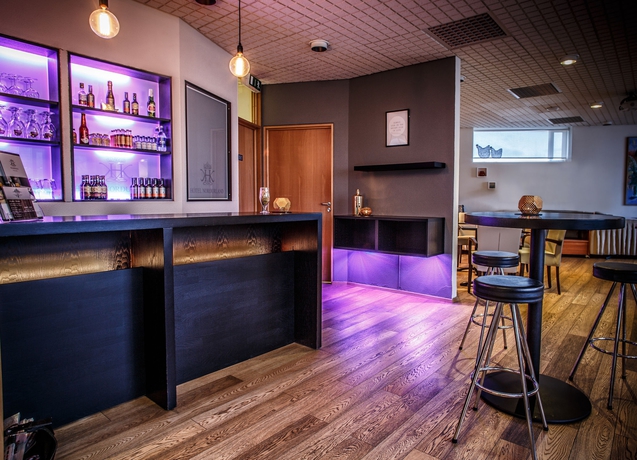 Imagen de los interiores del Hotel Norðurland. Foto 17