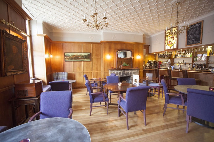 Imagen del bar/restaurante del Hotel Norfolk Arms. Foto 4