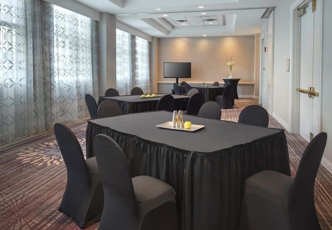 Imagen de la habitación del Hotel Norfolk Waterside Marriott. Foto 3