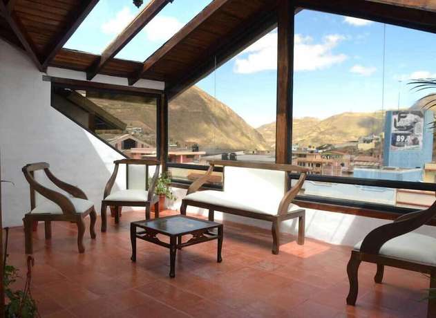 Imagen de los interiores del Hotel Noris Alaus&iacute;. Foto 15