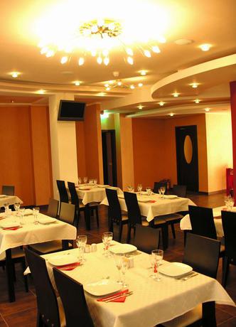 Imagen del bar/restaurante del Hotel Nork Residence. Foto 3