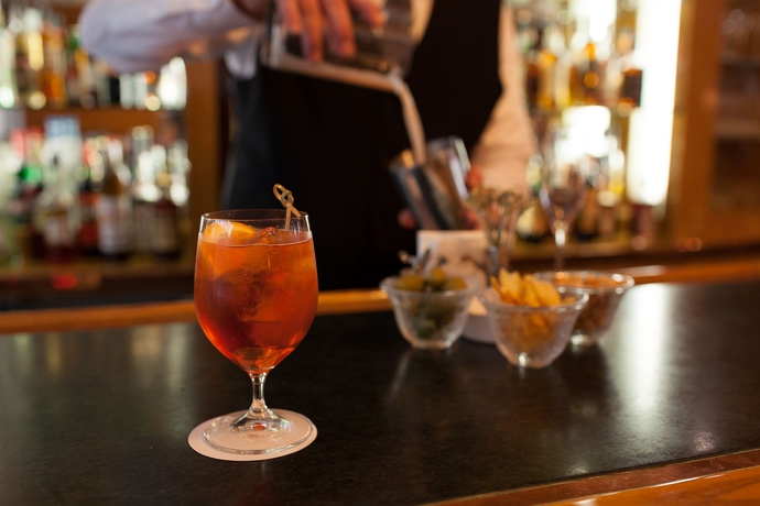 Imagen del bar/restaurante del Hotel Norman and Spa - Paris Champs Élysées. Foto 4