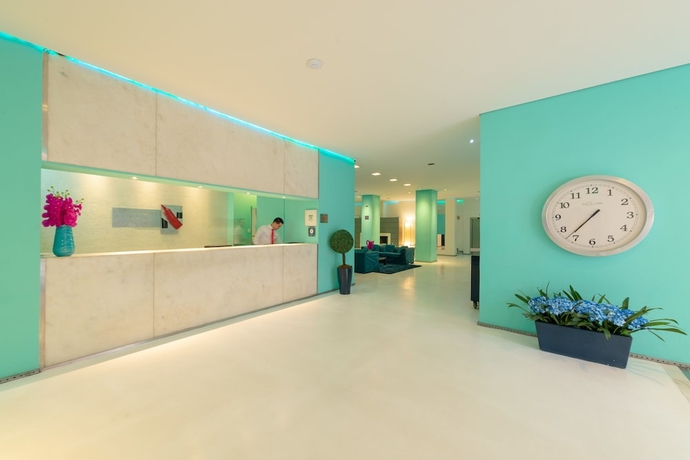 Imagen de los interiores del Hotel Normandie Design. Foto 18