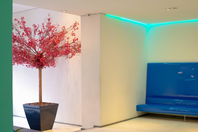 Imagen de los interiores del Hotel Normandie Design. Foto 19