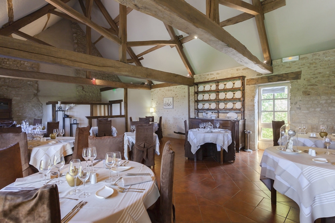 Imagen del bar/restaurante del Hotel Normandy Country Club. Foto 1