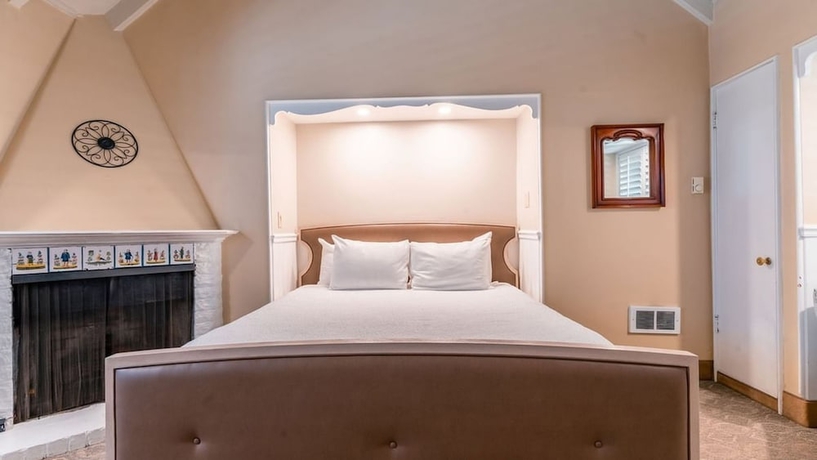 Imagen de la habitación del Hotel Normandy Inn. Foto 3