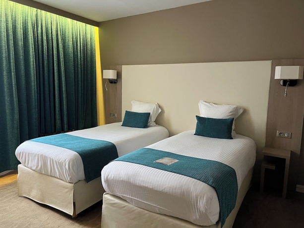 Imagen de la habitación del Hotel Normandy, Vernon. Foto 4