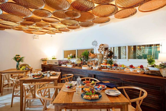 Imagen del bar/restaurante del Hotel Norn Boutique. Foto 3