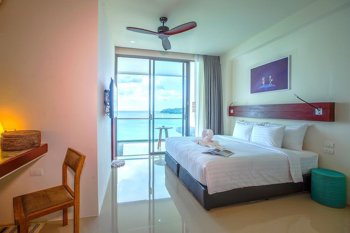 Imagen de la habitación del Hotel Norn Talay Surin Beach Phuket. Foto 14