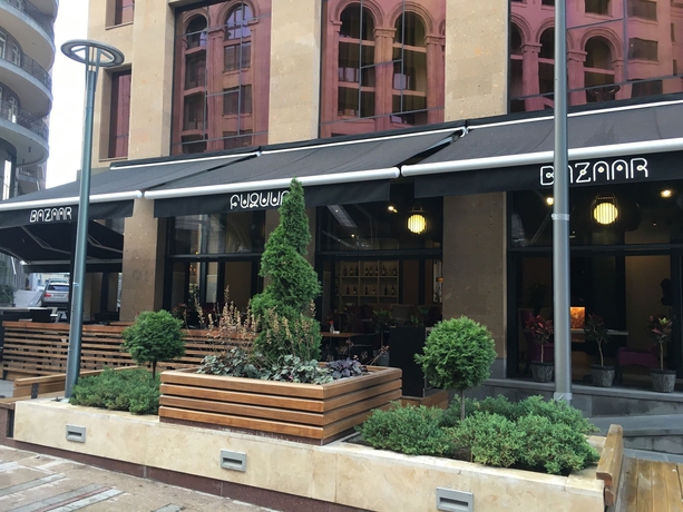 Imagen del bar/restaurante del Hotel North Avenue. Foto 10