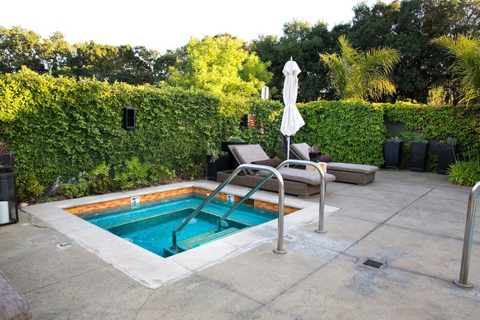 Imagen de la piscina del Hotel North Block. Foto 17