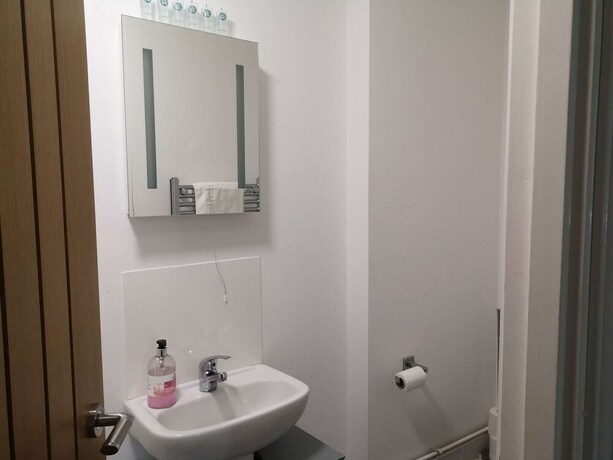 Imagen general del Hotel North Cambridge Guesthouse- Paymán Club. Foto 10