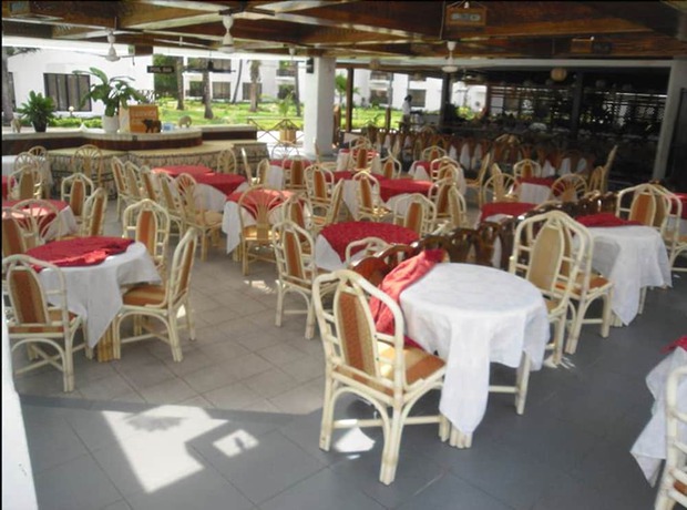 Imagen del bar/restaurante del Hotel North Coast Beach. Foto 5
