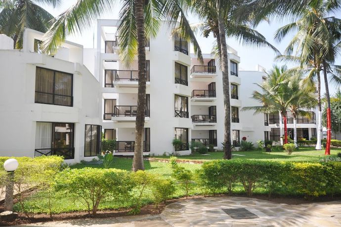 Imagen de los exteriores del Hotel North Coast Beach. Foto 15