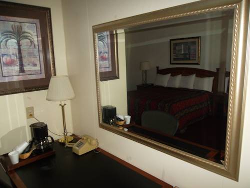 Imagen de la habitación del Hotel North Coast Inn. Foto 7