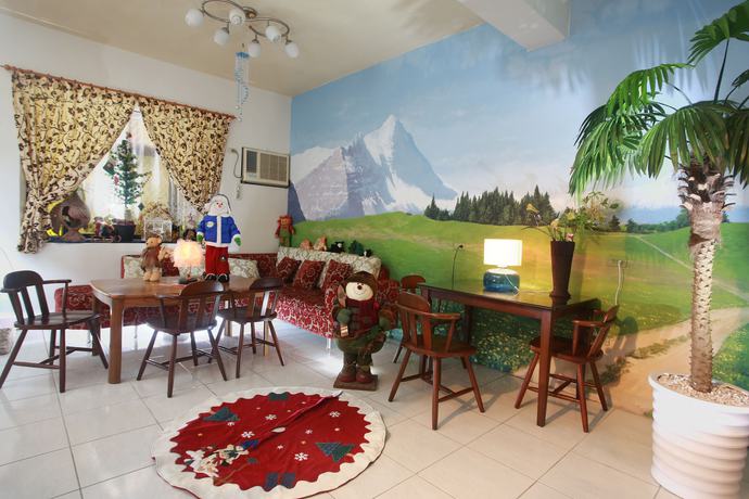 Imagen de los interiores del Hotel North Europe Holiday House. Foto 16