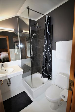 Imagen de la habitación del Hotel North. Foto 5