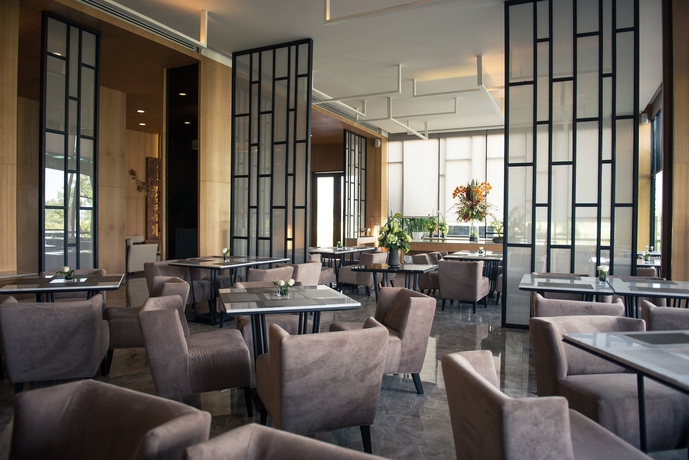 Imagen del bar/restaurante del Hotel North Hill City Resort. Foto 4