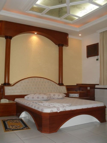 Imagen de la habitación del Hotel North Palace. Foto 17