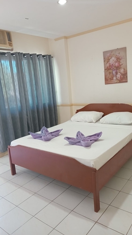 Imagen de la habitación del Hotel North Shores Inn. Foto 13