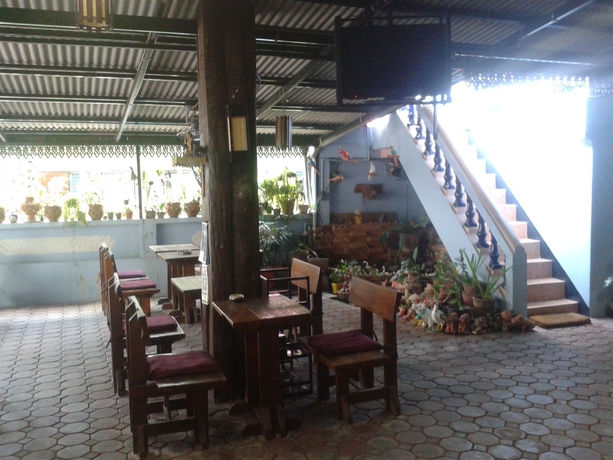 Imagen de los exteriores del Hotel North Star Guest House. Foto 8