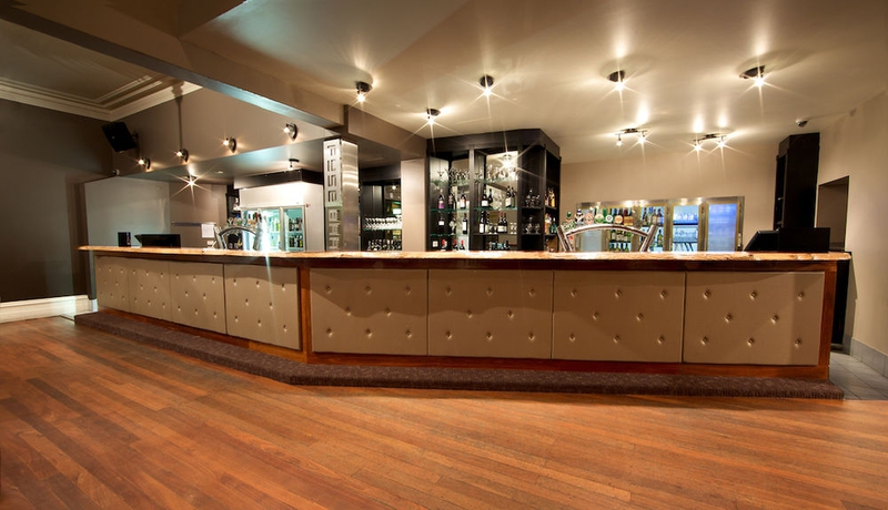 Imagen del bar/restaurante del Hotel Northbridge. Foto 3