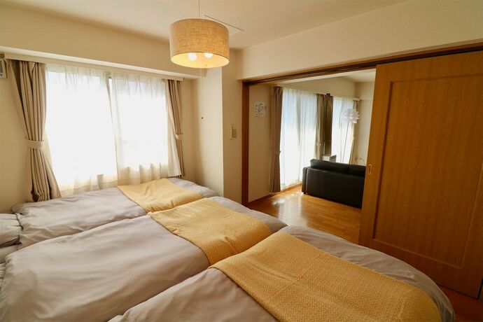Imagen de la habitación del Hotel Northern Palace 77. Foto 14