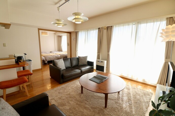 Imagen de la habitación del Hotel Northern Palace 77. Foto 15