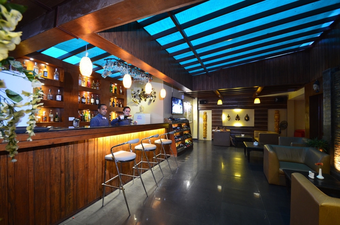 Imagen del bar/restaurante del Hotel Northfield, Katmandu. Foto 3