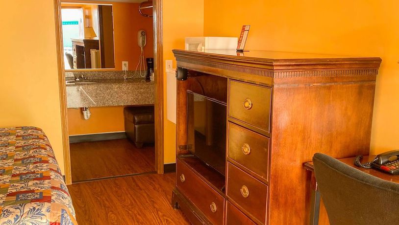 Imagen de la habitación del Hotel Northgate Inn Saginaw. Foto 7